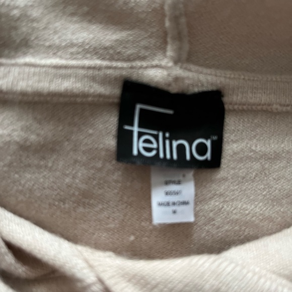 Super soft pullover hooded top. M - Picture 3 of 4